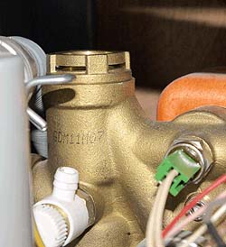 ar microgenus 24 mffi he dv spindle insitu.jpg